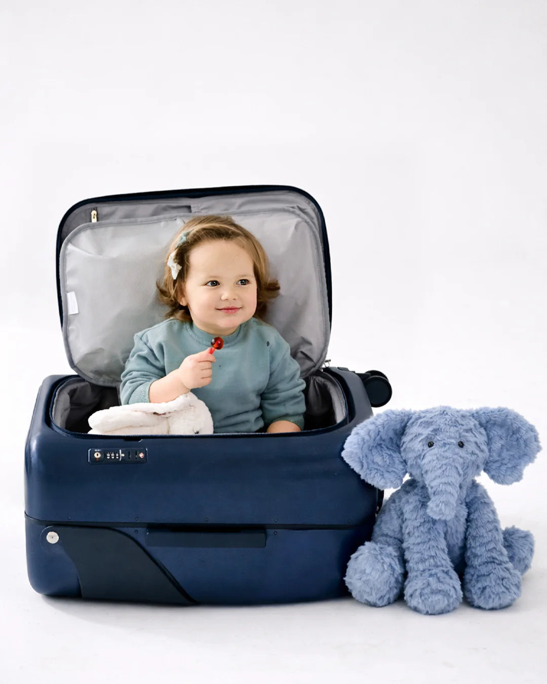 MiaMily Check In Plus in use